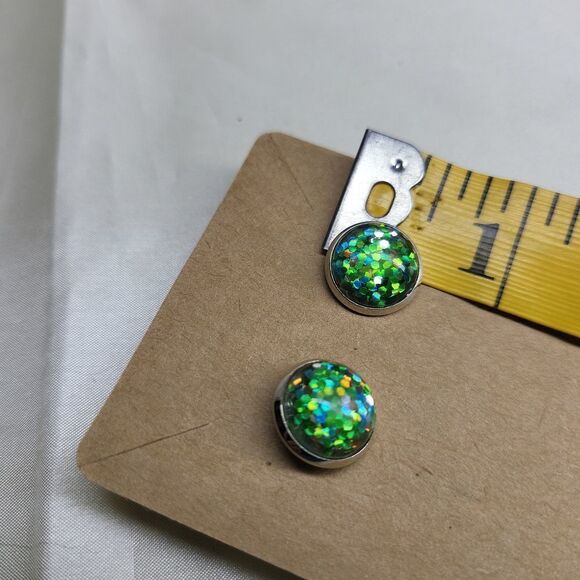 𝅺2 Pair Druzy Quartz Sparkly Glitter Earrings Green & Purple in Silver Setting - Picture 4 of 8